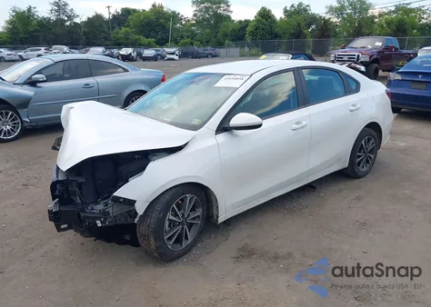 2024 Kia Forte Lxs из США, поврежденный, VIN 3KPF24AD4RE774589